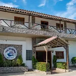 Hotel The Dolphin