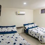 Hotel The Dolphin